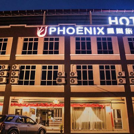 Phoenix Hotel 구아 무상 외부 사진